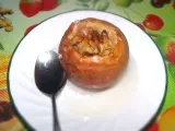 Recipe Healthy fall dessert: baked apples with walnuts, honey and cinnamon.