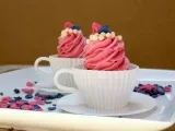 Recipe Hibiscus tea cupcakes with lemon hibiscus tea frosting