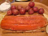 Recipe Plank-grilled salmon with dill sauce (visit site)