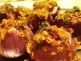 Recipe Stuffed Onions - The Kathiyawadi Way ! (ભરેલી ડુંગળીનું શાક)