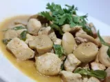 Recipe Stir-fried taucheo chicken with green chillies