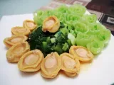 Recipe Baby abalone with bok choy + vegetable flowers tips!