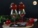 Recipe Pomegranate spritz, the cocktail in a christmas bauble!