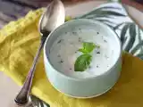 Recipe Fresh yogurt sauce with mint and lemon juice, perfect for summer meals!