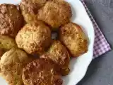 Recipe Air fryer zucchini fritters with yogurt and feta sauce
