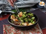 Recipe Broccoli and shrimp in korean spicy sauce - a simple, balanced and spicy meal served with rice