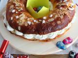 Recipe King's brioche stuffed with whipped cream, fluffy and creamy - spanish roscón de reyes