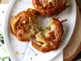 Recipe Cruffins, the combination of a croissant and a muffin, here salted with parmesan and mozzarella.