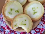 Recipe Lime shortbread cookies, topped with icing