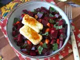 Recipe Beet salad with grilled halloumi