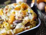 Recipe Baked pasta with pumpkin, mushrooms, and béchamel sauce