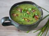 Recipe Ramp and potato soup with saffron, chives and tomatoes