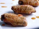 Recipe Asian style chicken wings with a spicy garlic ginger sauce