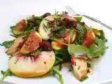 Recipe Green bean, rocket, peach and fig salad with a raspberry and balsamic vinegar dressing