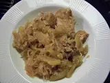 Recipe Slow cooker country-style pork ribs with sauerkraut and apples