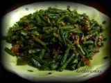 Recipe Achinga payar (pacha payar) mezhukkupuratti / long beans stir fry