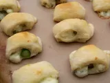 Recipe Blue cheese asparagus rolls