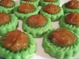 Recipe Eggless pandan shortbread cookies with pineapple jam