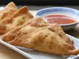 Recipe Crab rangoon: crab and cream cheese in wonton wrapper