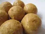 Recipe Besan ke laddu with crystallized sugar