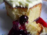 Recipe Lemon pound cake with a blueberry sauce