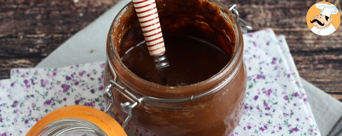 Hazelnut and chocolate spread like nutella, but even better!