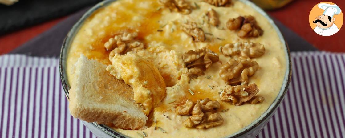 Creamy pumpkin and feta dip with a touch of honey