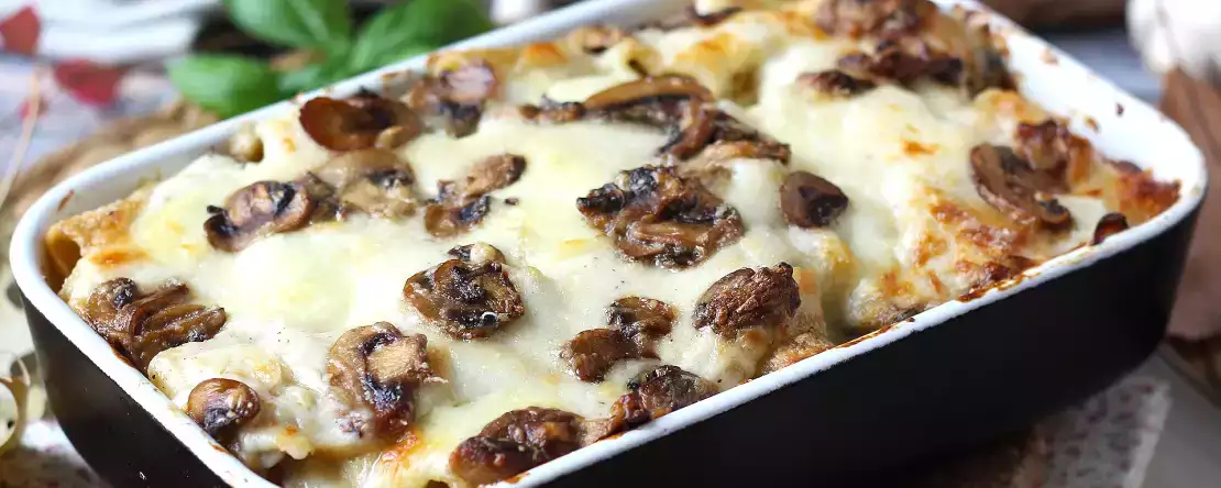 Baked mushroom pasta: the perfect creamy and stringy recipe for fall