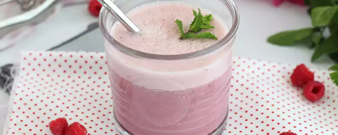 Vegan raspberry mint milkshake