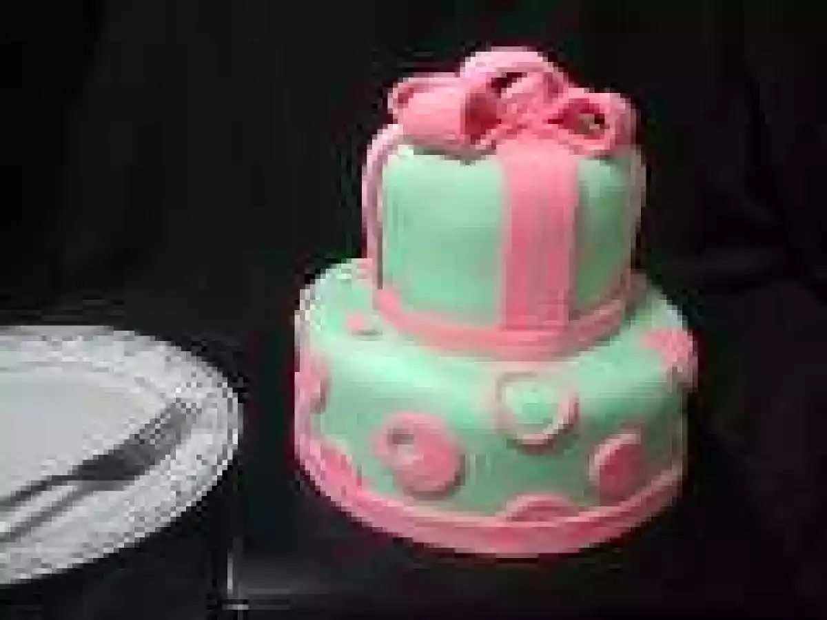 Fondant Cake - Lemon Cake with Whipped White Chocolate Ganache and Raspberry Jam Filling
