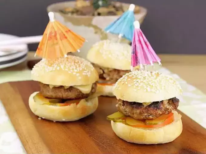 Mini burgers aka sliders