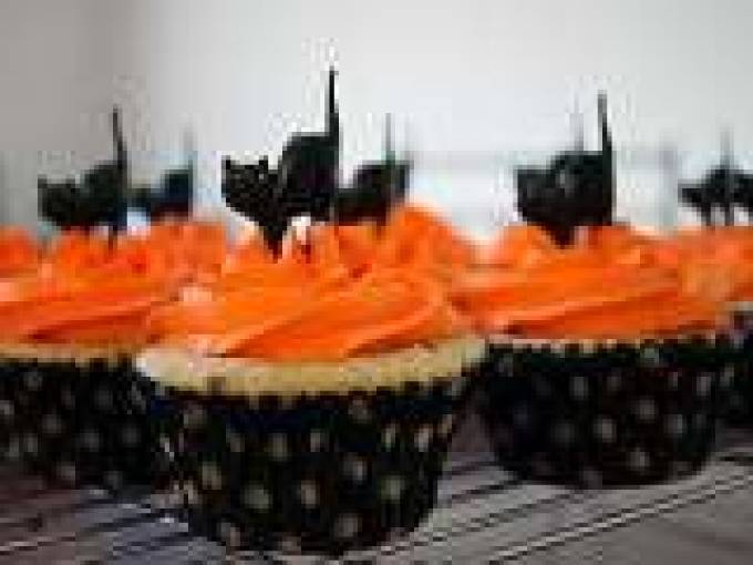 Double maple, the last week of Halloween baking and 5 of 8 goals met