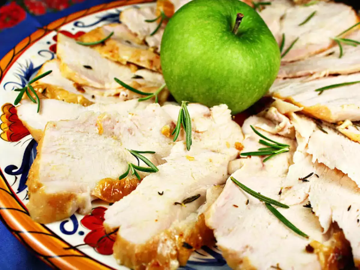 Recipe Oven roasted turkey breast with pan gravy
