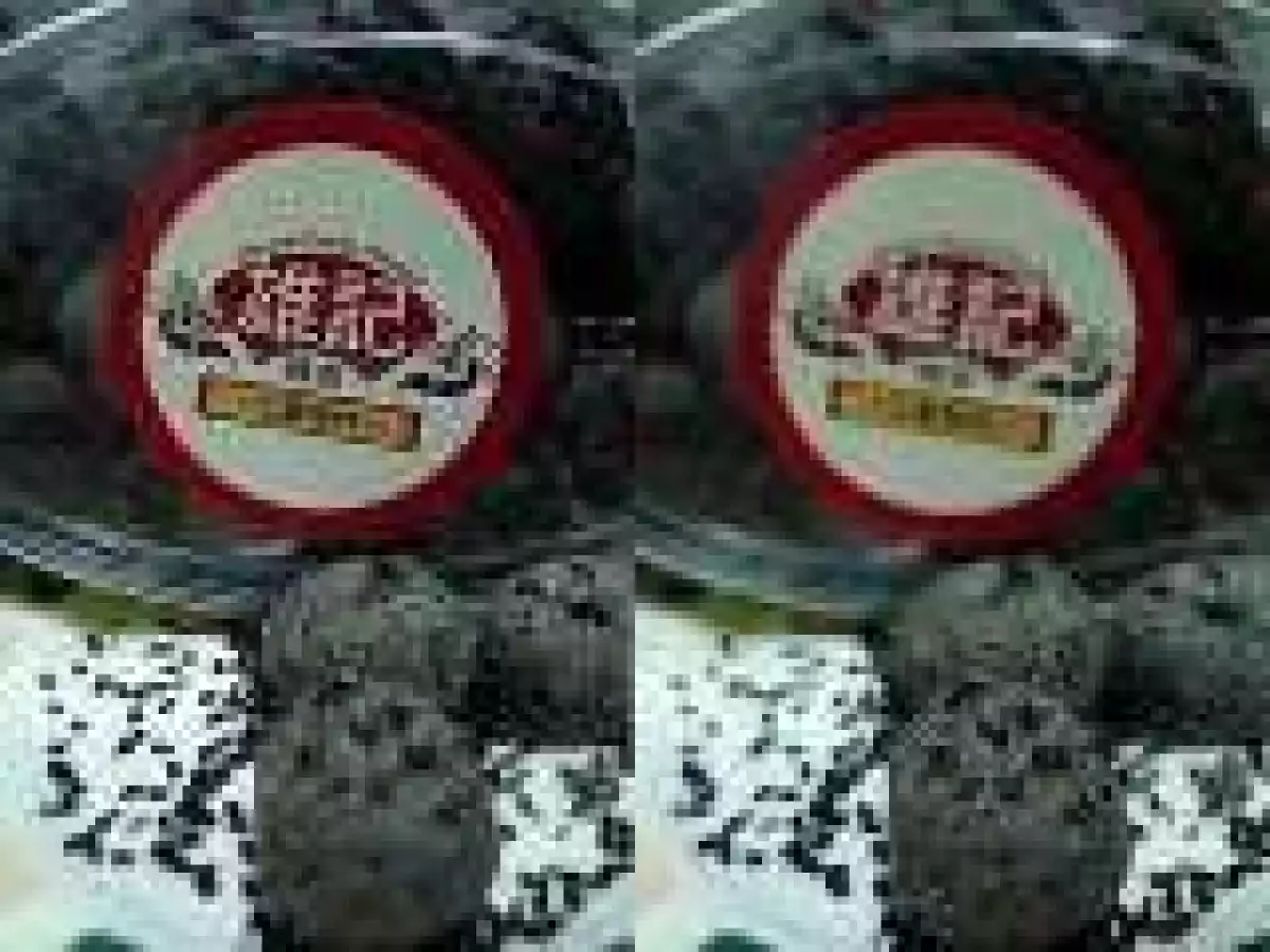 Melt-in-your-mouth Flour-less Hung Kee Black Sesame Cookies