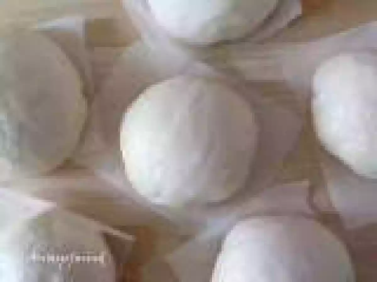 Steamed Creamy Custard Bun ??? (Nai Huang Bao)