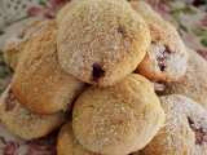 Vintage Lane - Raspberry Buns from Nana's War Cookbook