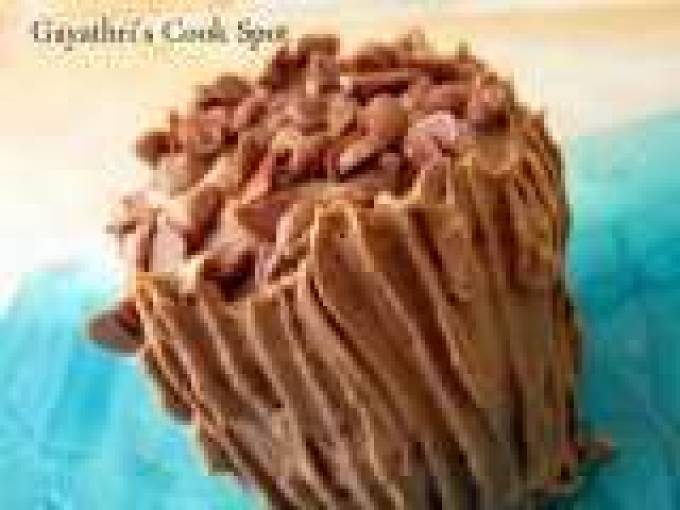 Marie Biscuits Chocolate Log