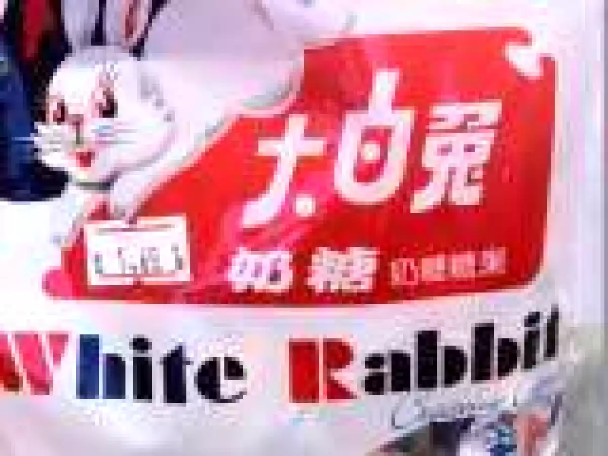 CONDENSED MILK LOVE: POUND CAKE AND WHITE RABBIT CANDY