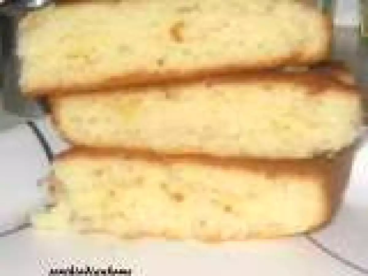 Eggless Pineapple cake