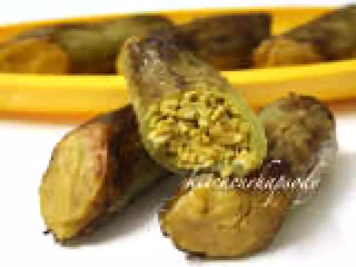 Pudalangai kari - Snakegourd stuffed with minced meat