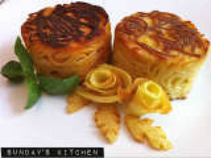 Frittata di pasta (pasta omelet)