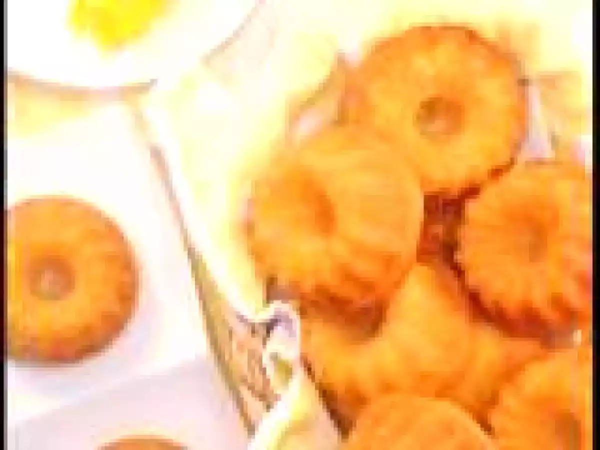 Pineapple Mini Bundt Cake - Eggless