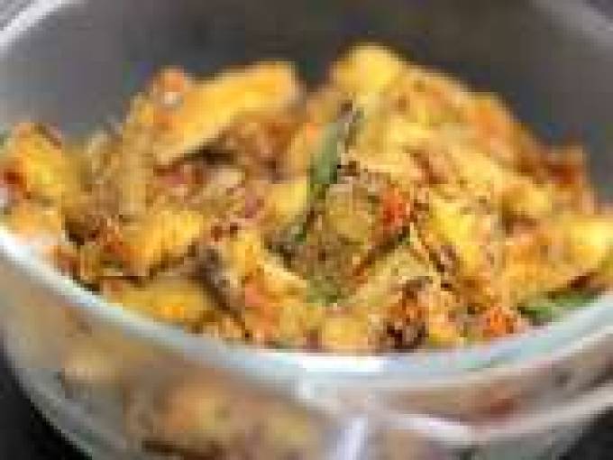 Chettinad Vazhakkai Perattal (Masala)