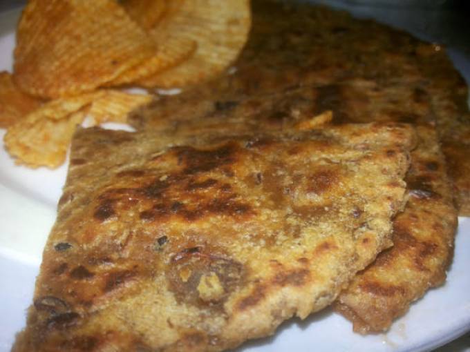 Leftover dal makhani parathas