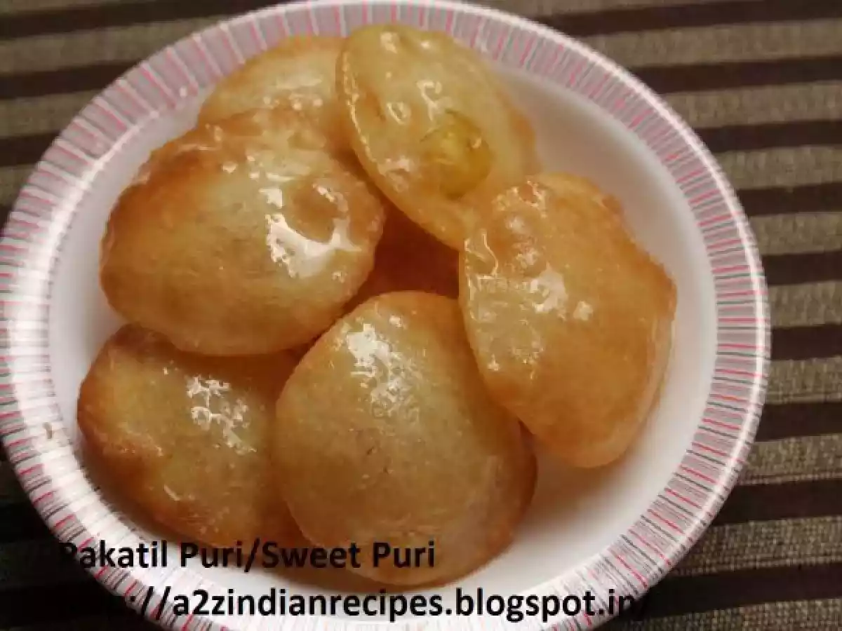 Sweet Puri / Pakatil Puri