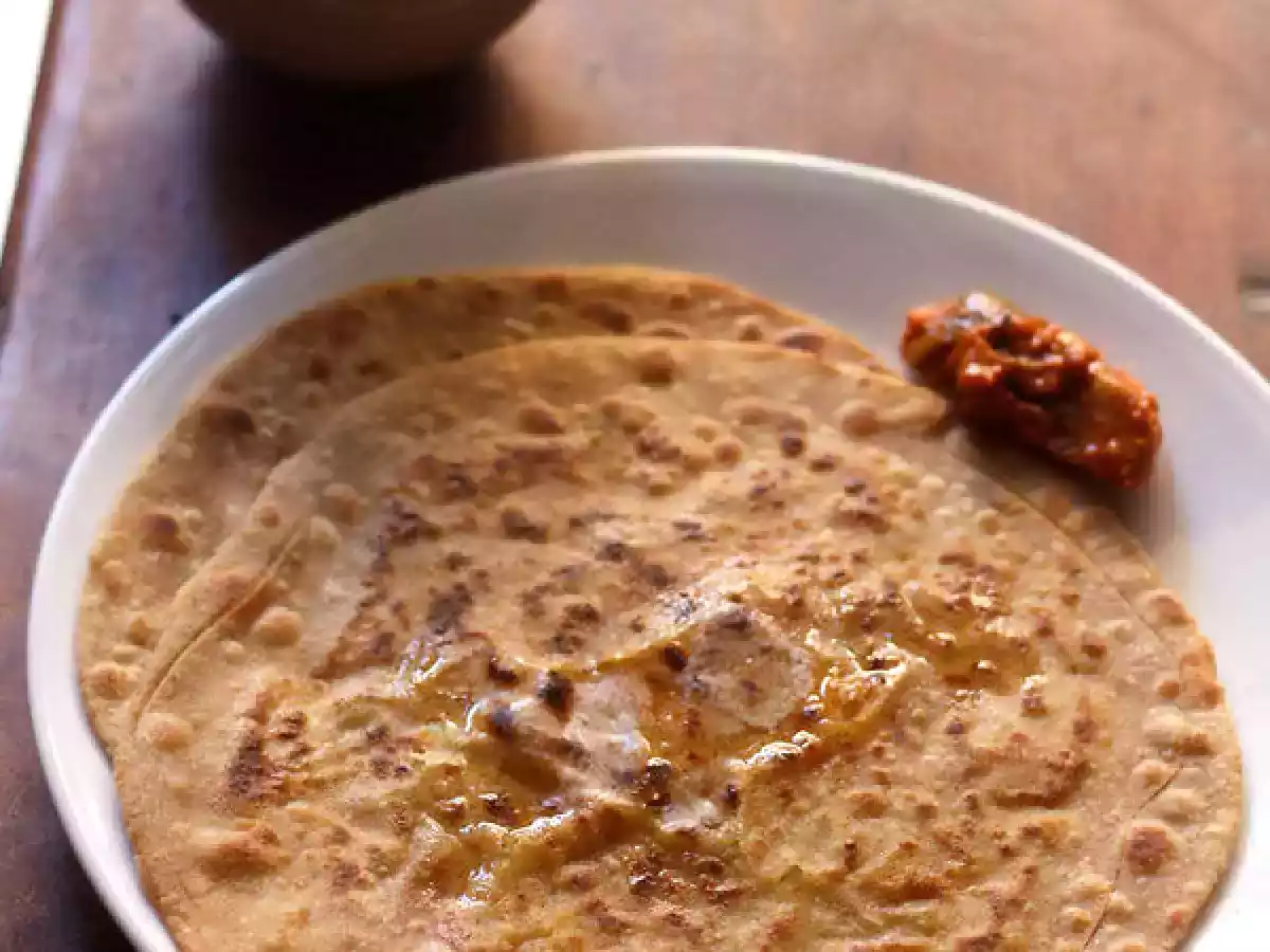 Aloo gobi paratha recipe, how to make aloo gobi paratha recipe