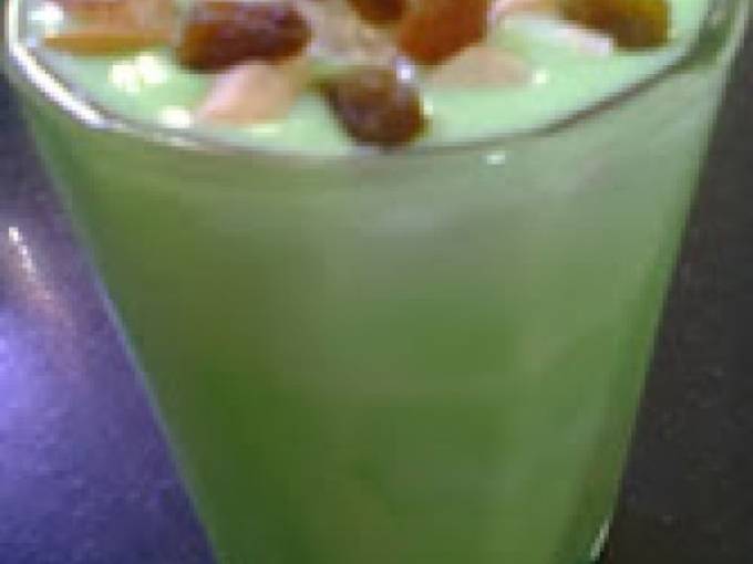 How to Make Cool Khus Lassi