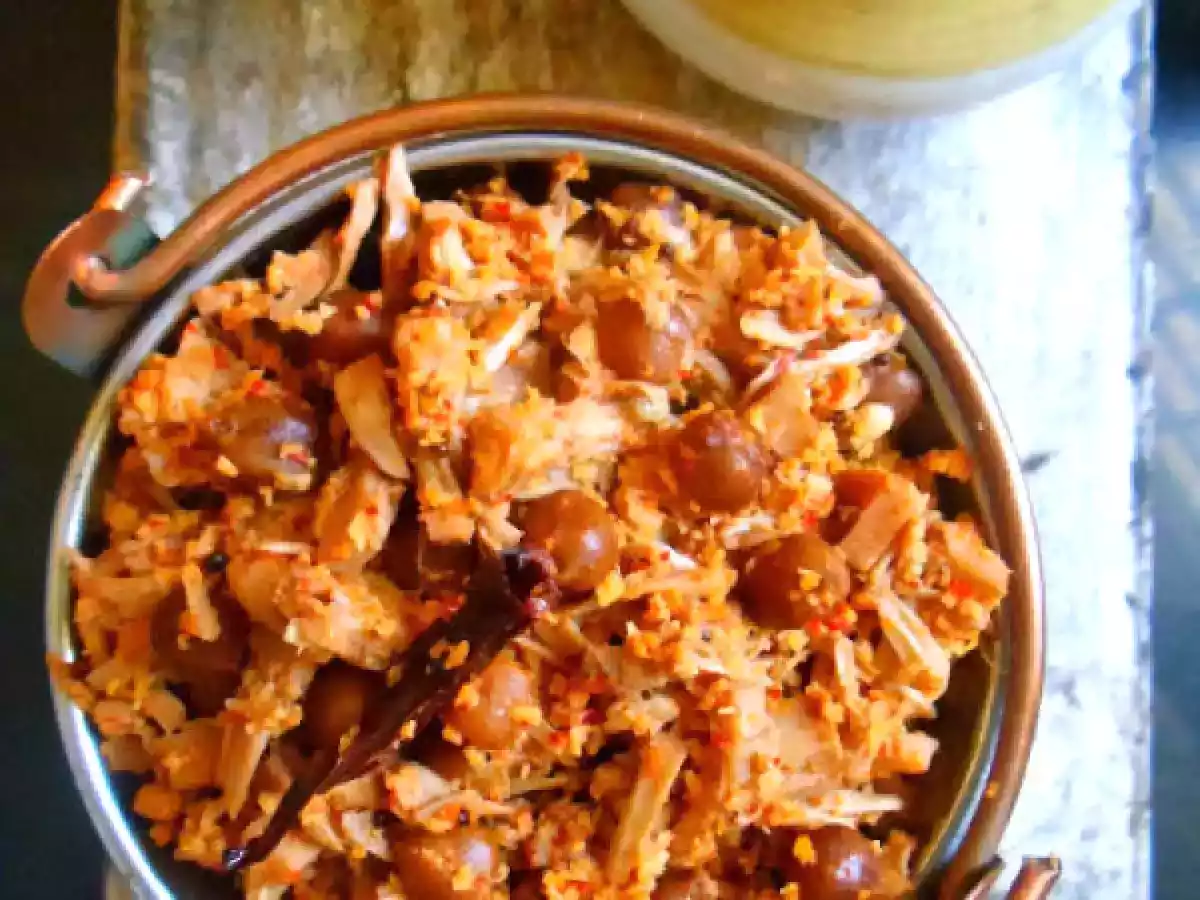 Gujje Kadle Aajadina / Raw Jackfruit Sukka
