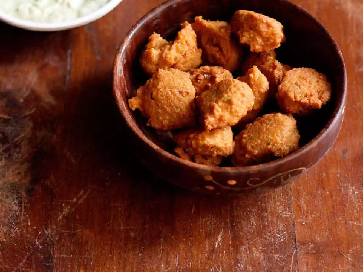 Chana dal pakora recipe, how to make chana dal pakora | pakora recipes