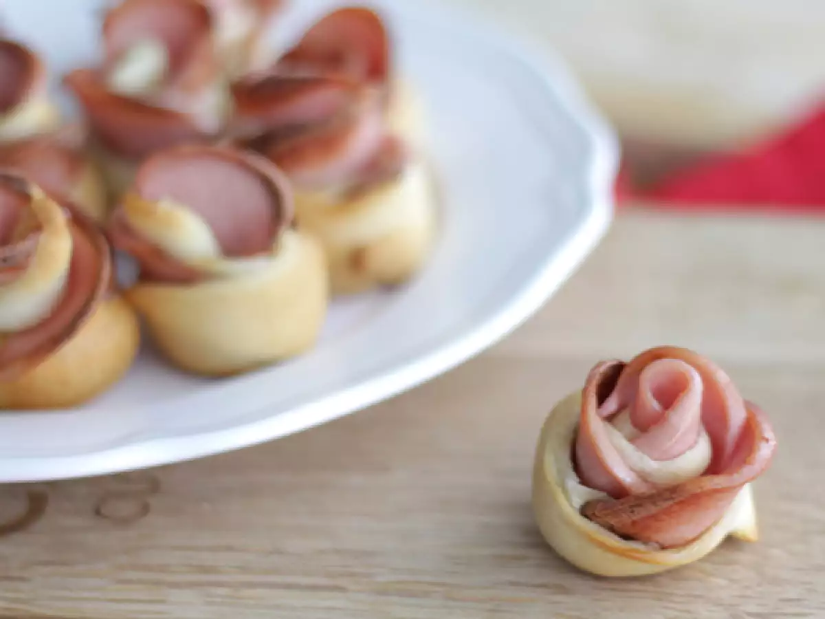 Recipe Little saveloy flowers - video recipe !